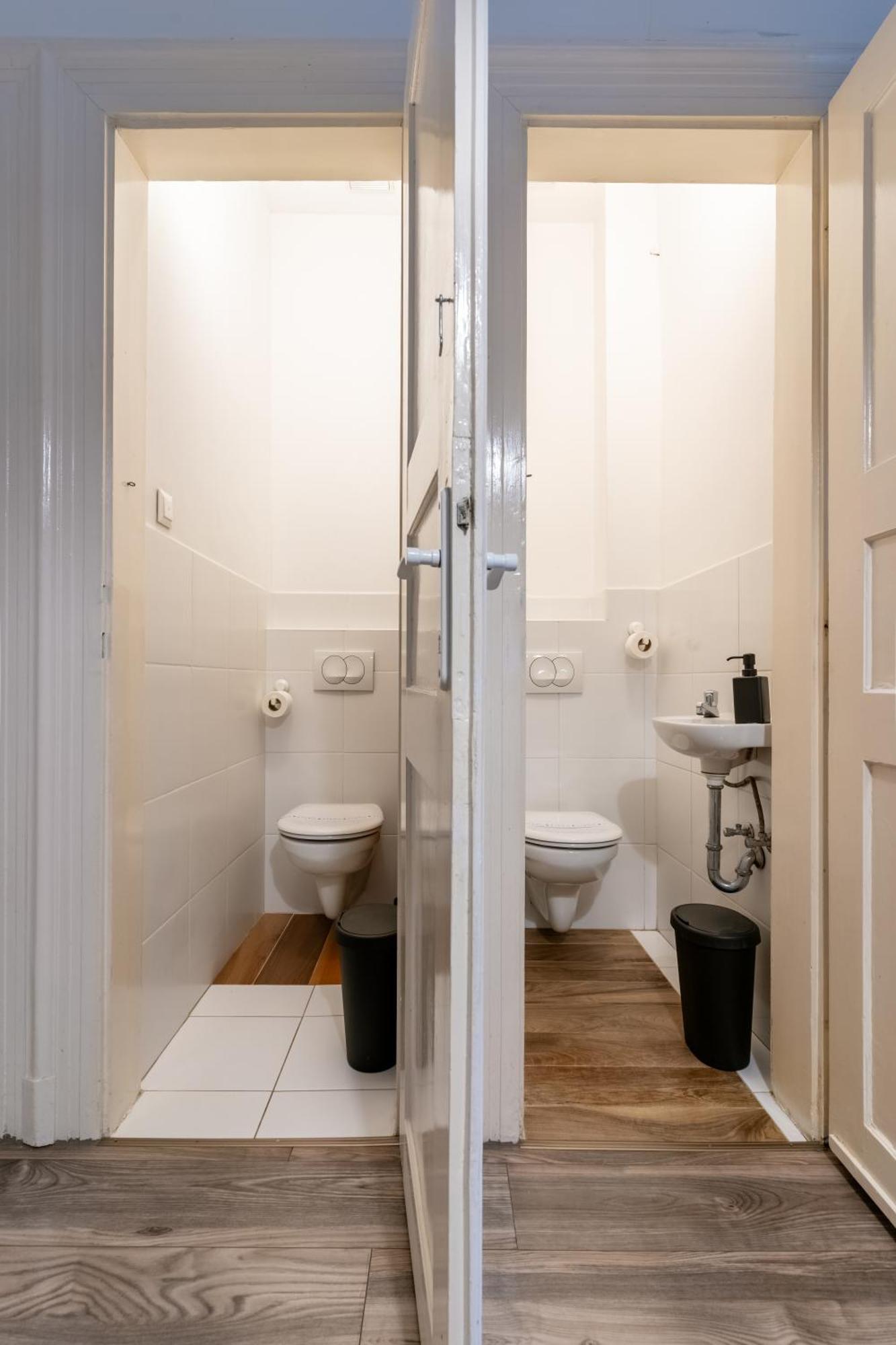 Wave - 3 Bedroom Apt In Center ブダペスト エクステリア 写真